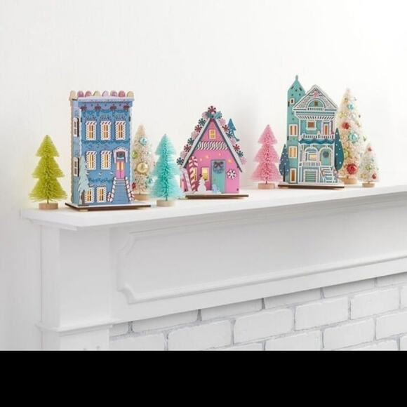 Gingerbread House pink led holiday Christmas wood laser cut house decor - Picture 3 of 4